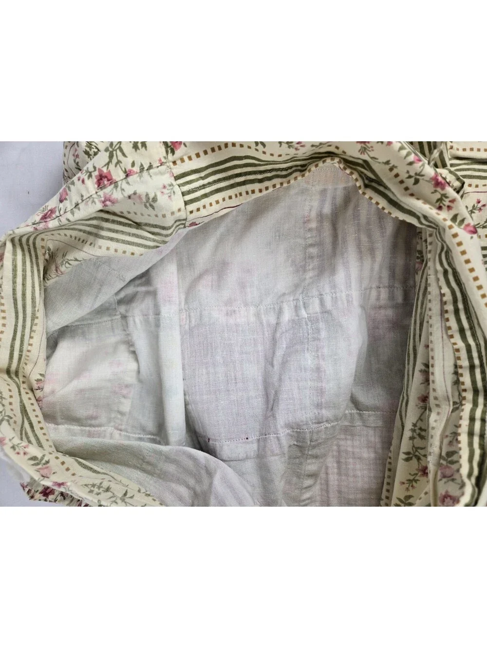 Pottery Barn Quilted Patchwork Pillowcases 25.5 X 33